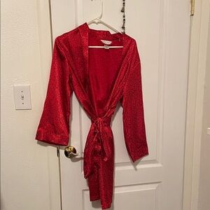 Morgan Taylor intimate Elegant Red Satin Robe